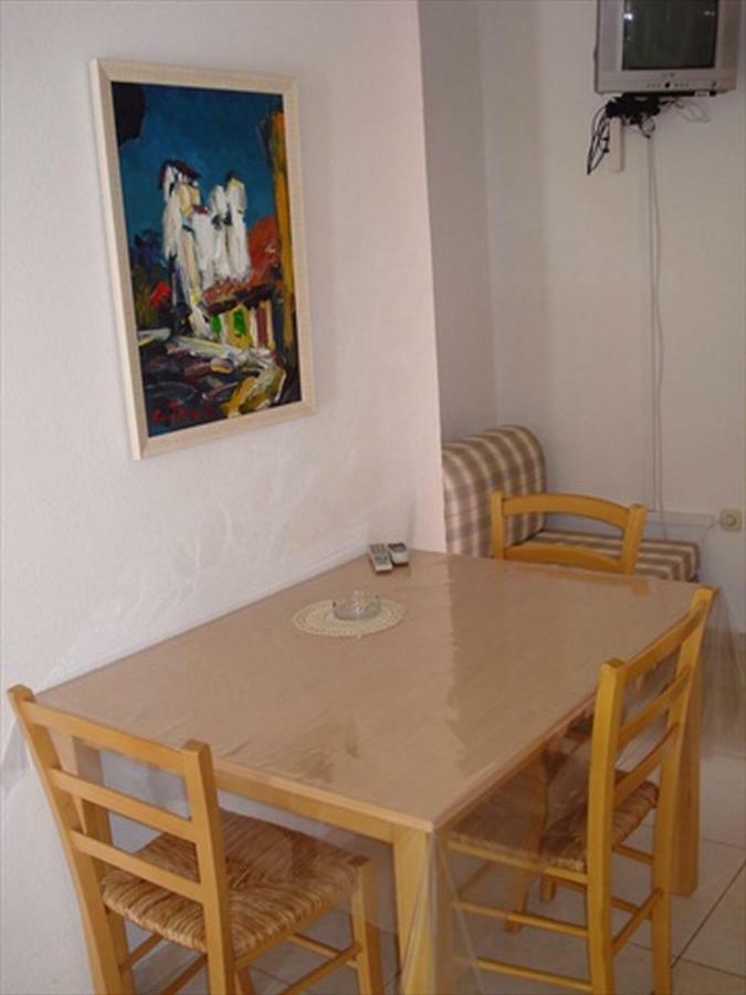 Tutini Dvori Apartment Primosten Exterior photo